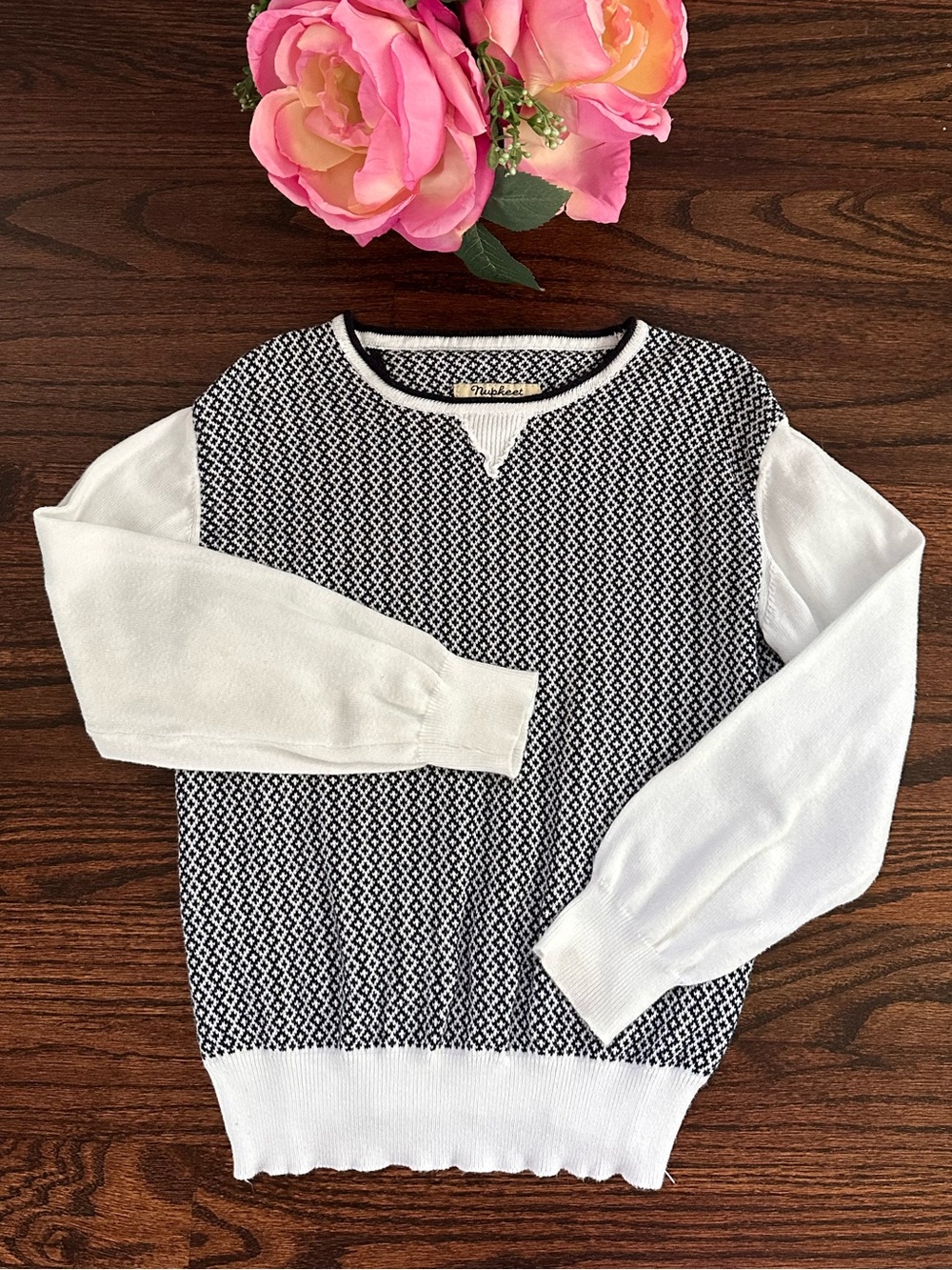 Nupkeet Italian made cotton sweater, size 6